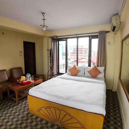 Hotel Travel Inn Ποκάρα Εξωτερικό φωτογραφία