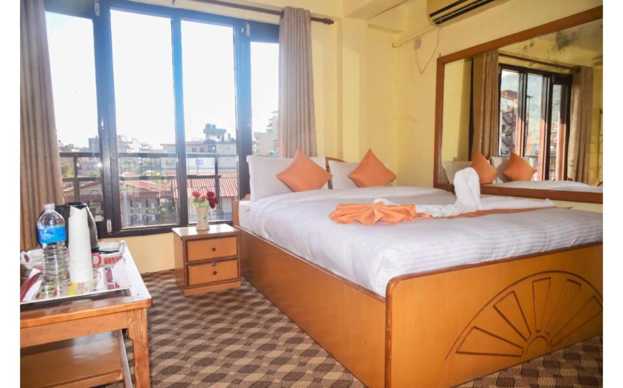 Hotel Travel Inn Ποκάρα Εξωτερικό φωτογραφία