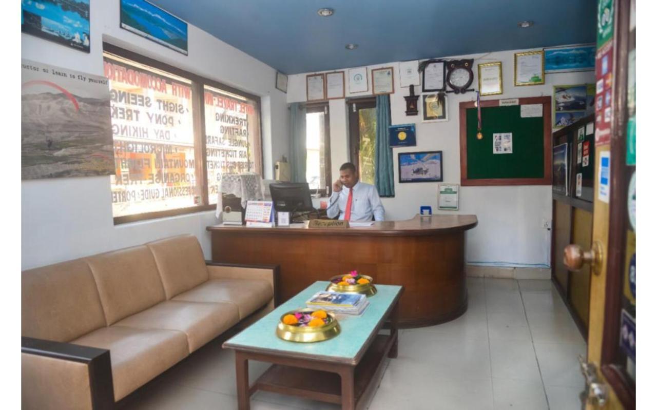 Hotel Travel Inn Ποκάρα Εξωτερικό φωτογραφία