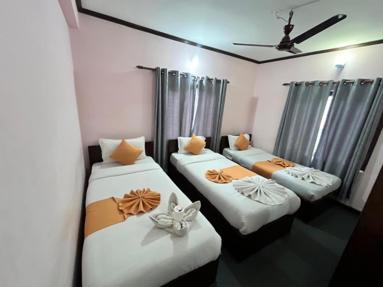 Hotel Travel Inn Ποκάρα Εξωτερικό φωτογραφία